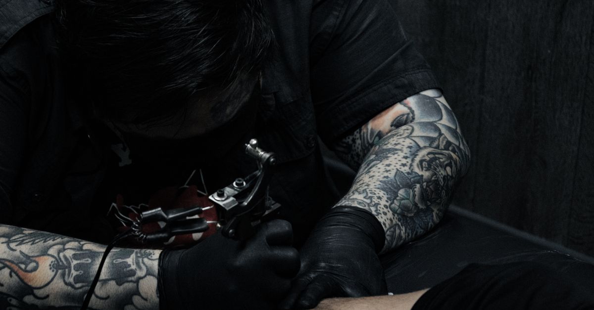 Signs Your Tattoo Might Be Infected: A Comprehensive Guide